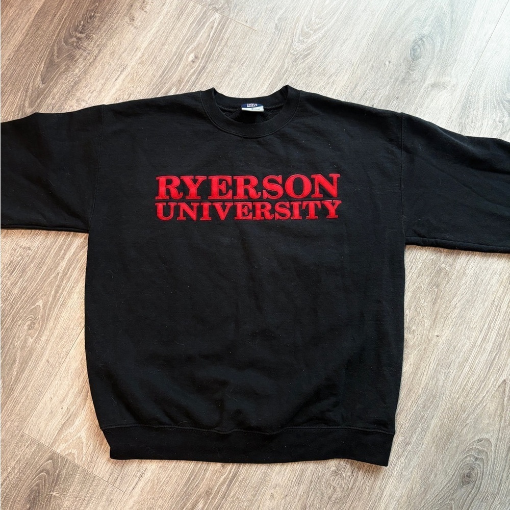 Vintage Ryerson University Logo Black and Red Crew Neck Sweatshirt